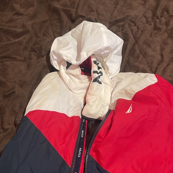 Nautica extra small with hoodie! Water resistant - Picture 6 of 7
